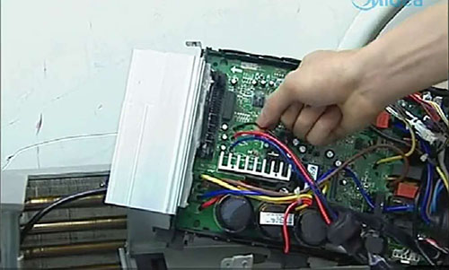 阿勒泰美的空调电话是多少